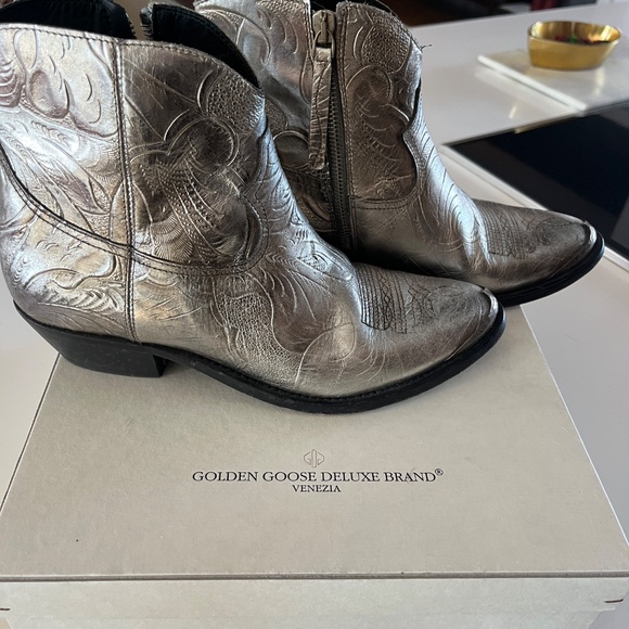 Golden Goose Deluxe Brand Booties Young Metallic - Size 8 - Picture 15 of 16